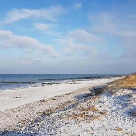 Ostsee-strand 住宿加早餐酒店 3*