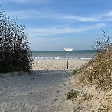 住宿加早餐酒店 Ostsee-strand